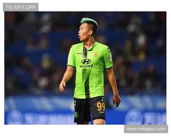 37岁前韩国国脚金信煜宣布赛季结束后退役 曾效力申花贡献巨大