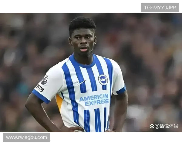 曼联关注帕梅卡诺仍将冬窗重点锁定中场补强计划以提升球队整体竞争力